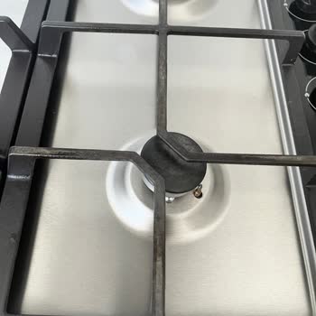 Arçelik Ankastre Ocak 6 Ayda Eskidi Ve Lekelendi