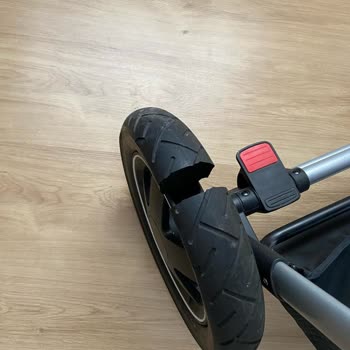 Maxi-Cosi Bebek Arabası Tekerlek Sorunu
