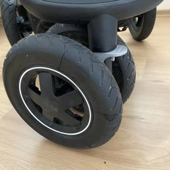 Maxi-Cosi Bebek Arabası Tekerlek Sorunu