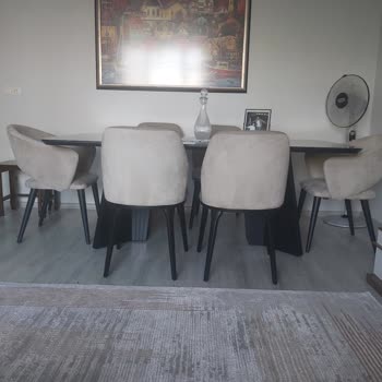 Yataş Enza Home'dan Aldığım Masa Ve Sandalyelerde Boya Ve Çizik Problemi