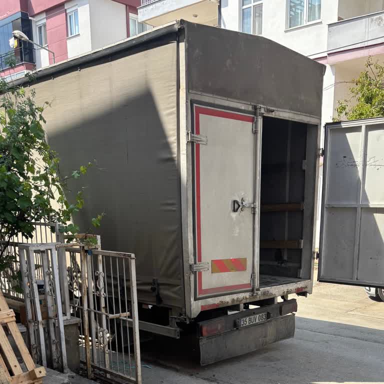 Çamaşır Makinesi Teslimatında Tek Kişilik Hizmet Sorunu