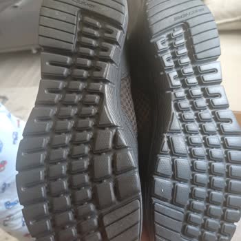 Skechers Müşteri Hizmetleri Hayal Kırıklığı: Ayakkabı Değişimi Sorunu