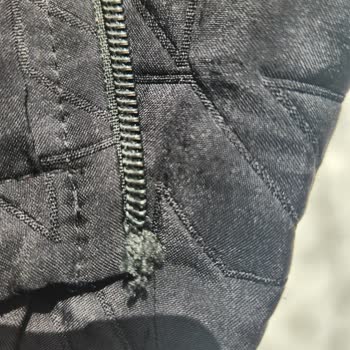 Aldığım Montun Fermuar Sorunu Ve Markanın İlgisizliği