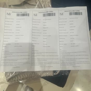 İlk Giyimde Defolu Çıkan Pantolona Müşteri Hatası Denilmesi Mağduriyet Yarattı