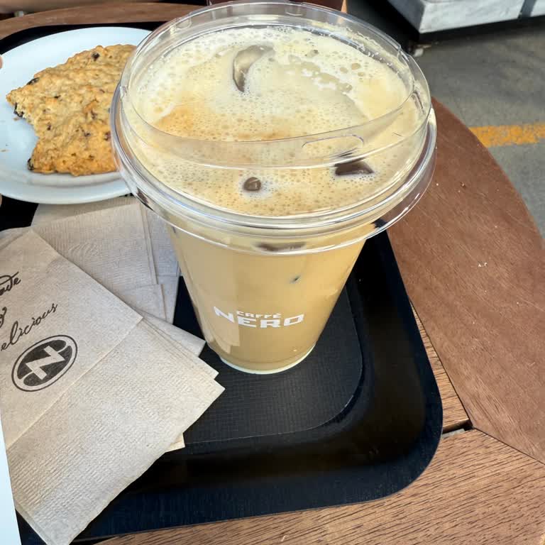 Eksik Malzeme İle Satılan Antep Fıstıklı Latte Ve Bilgilendirme Eksikliği