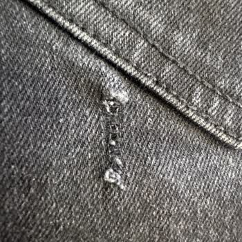 Aldığım Pantolon Kısa Sürede Renk Attı Ve Deforme Oldu