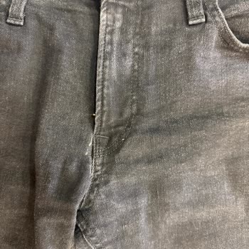 Aldığım Pantolon Kısa Sürede Renk Attı Ve Deforme Oldu