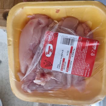 BİM Tazem Piliçten Plastik Parçası Çıkması