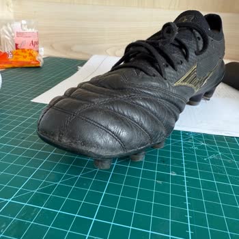 Yüksek Fiyatlı Mizuno Kramponun Konforsuzluğu Ve Garanti Sürecinde Mağduriyet