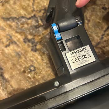 Yeni Alınan Süpürgenin Parçası Kısa Sürede Sürekli Çıkıyor Servis Çözüm Sunmuyor