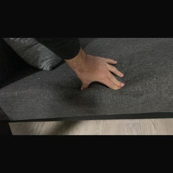 Koltuk Takımı Kısa Sürede Deforme Oldu, Çözüm İçin Muhatap Bulamıyoruz