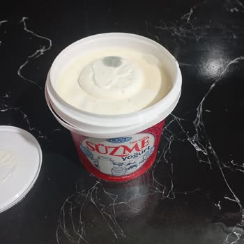 Son Kullanma Tarihi Geçmemiş Yoğurt Küflü Çıktı