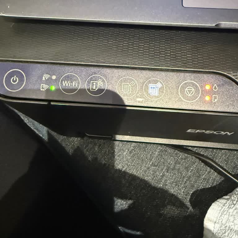 Epson L3251 Yazıcıda Uyarı Işıkları Yanıp Sönüyor Açılmıyor