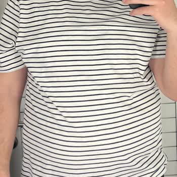 Mavi Tişörtlerin İkinci Yıkamada Çekmesi Hayal Kırıklığı