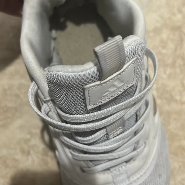 Aldığım Ürün Yırtık Çıktı, Çözüm Sunulmadı