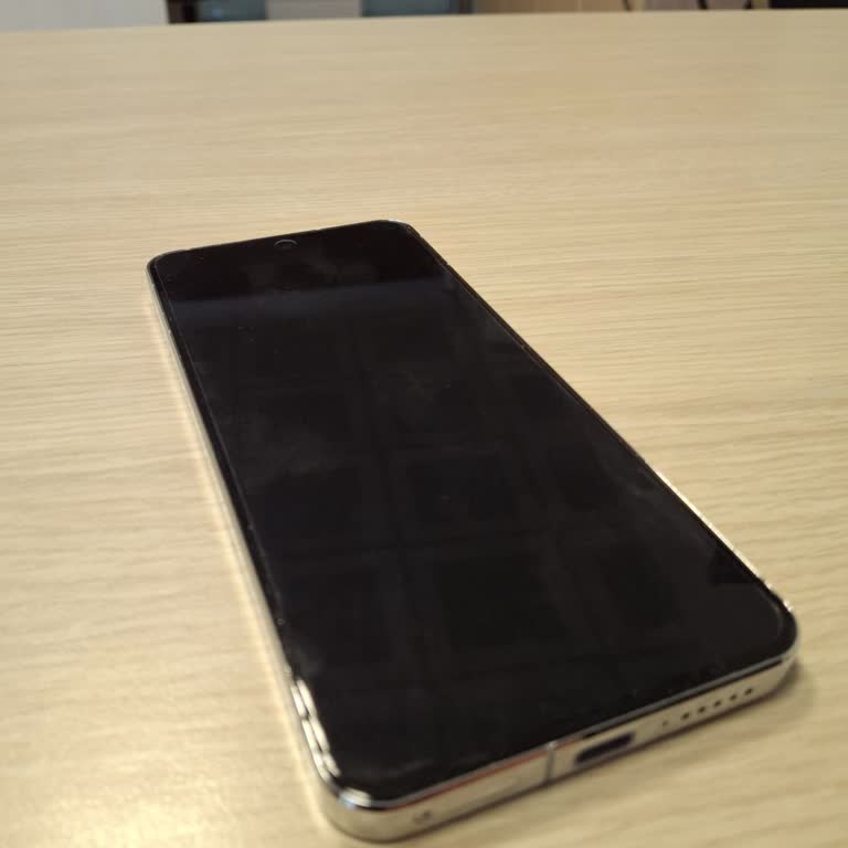 Reeder Hızlı Şarj Vaadiyle Aldım Saatlerce Bekledim Müşteri Hizmetleri De Çözüm Sunmadı