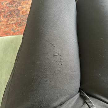 Oysho Giyim Aldığım Eşofman İlk Giyişte Deforme Oldu