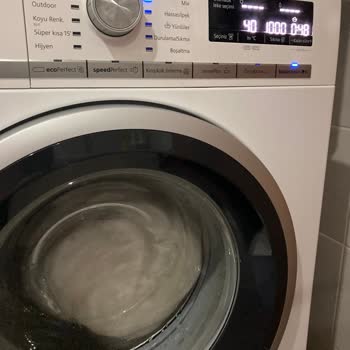 Siemens Çamaşır Makinesi Amortisör Değişimi İçin Yüksek Servis Ücreti