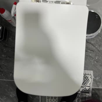 Klozet Kapağı Plastik Parçası Kırıldı Yedek Parça Yok Mağdur Oldum