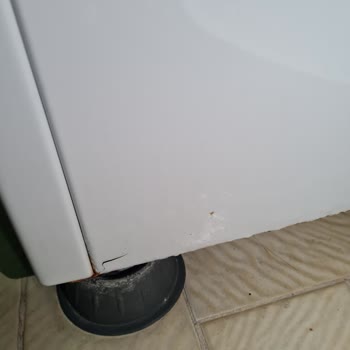Bosch Çamaşır Makinesinde Paslanma Ve Servis Sorunu