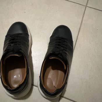 Lufian Ayakkabı 5 Ayda İç Tabanı Patladı