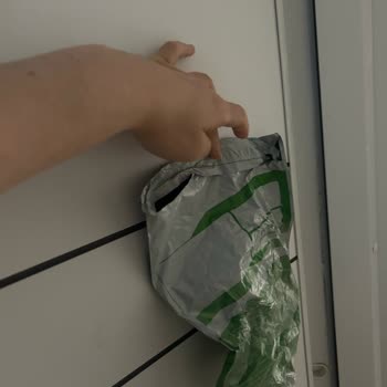 Kolay Gelsin Kargo Poşeti Boş Teslim Edildi, İletişim Ve Teslimatta Sorun Yaşadım