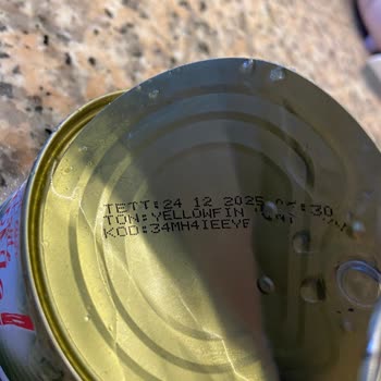 Son Kullanma Tarihi Geçmemiş Ton Balığında Mantar Benzeri Tabaka Oluştu, Güvenim Sarsıldı