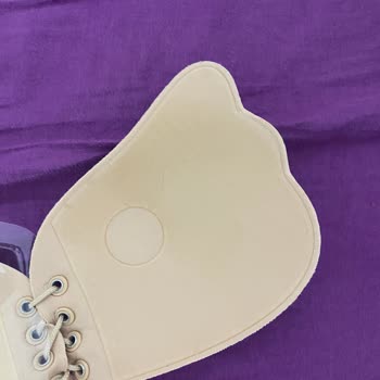 Yapışkanı Tutmayan Göğüs Tutucu Ve İade Sorunu