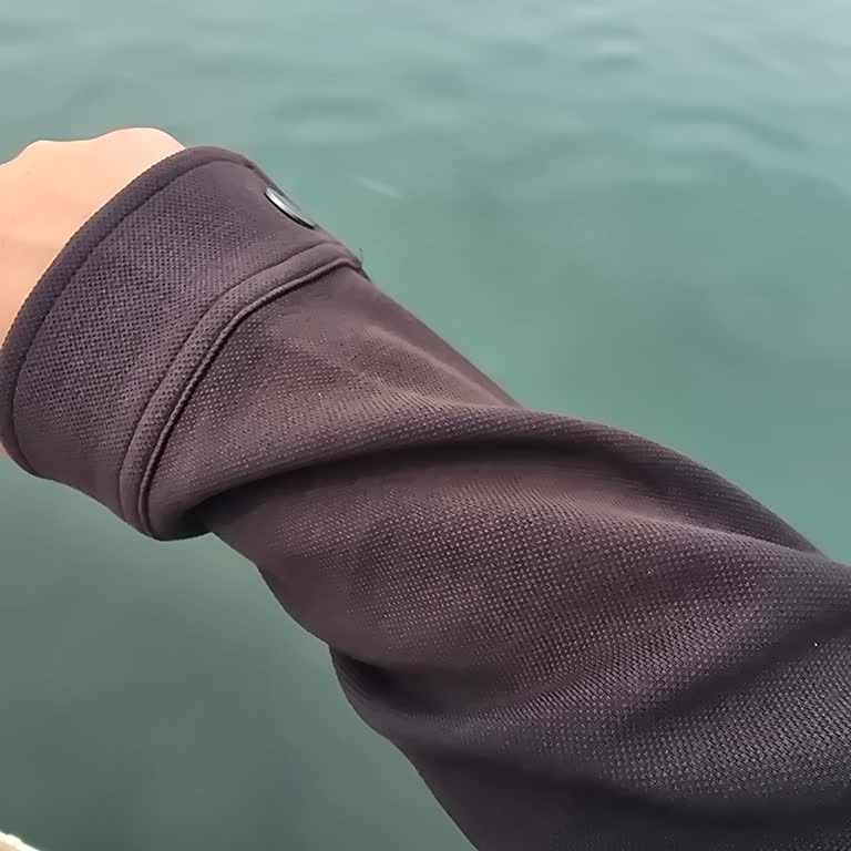 Calvin Klein Ürünlerinde Kalite Hayal Kırıklığı Ve Hızlı Deformasyon