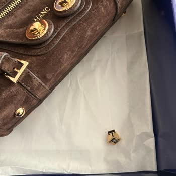 Çanta Tamiri Ve Müşteri Hizmetlerinde İlgisizlik