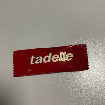 Tadelle Mini Çikolata Paketinden Boş Ambalaj Çıkması
