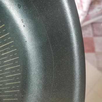 Tefal Sahanın Kulpları Yanıyor, Servis İlgisiz Ve Ürünü Çizerek Teslim Etti