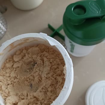 Herbalife Shake İçinde Küf Gibi Tozlar Çıktı