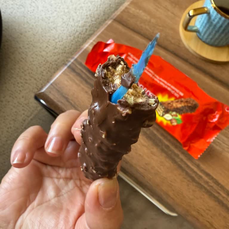 Çikolatanın İçinden Plastik Çıkması Hayal Kırıklığı Yarattı