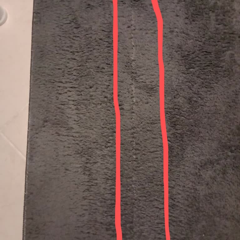 Defolu Halı Ve İlgisiz Müşteri Hizmeti