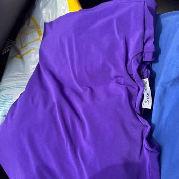 Yanlış Renk Ürün Ve İlgisiz Satıcı Mağduriyeti