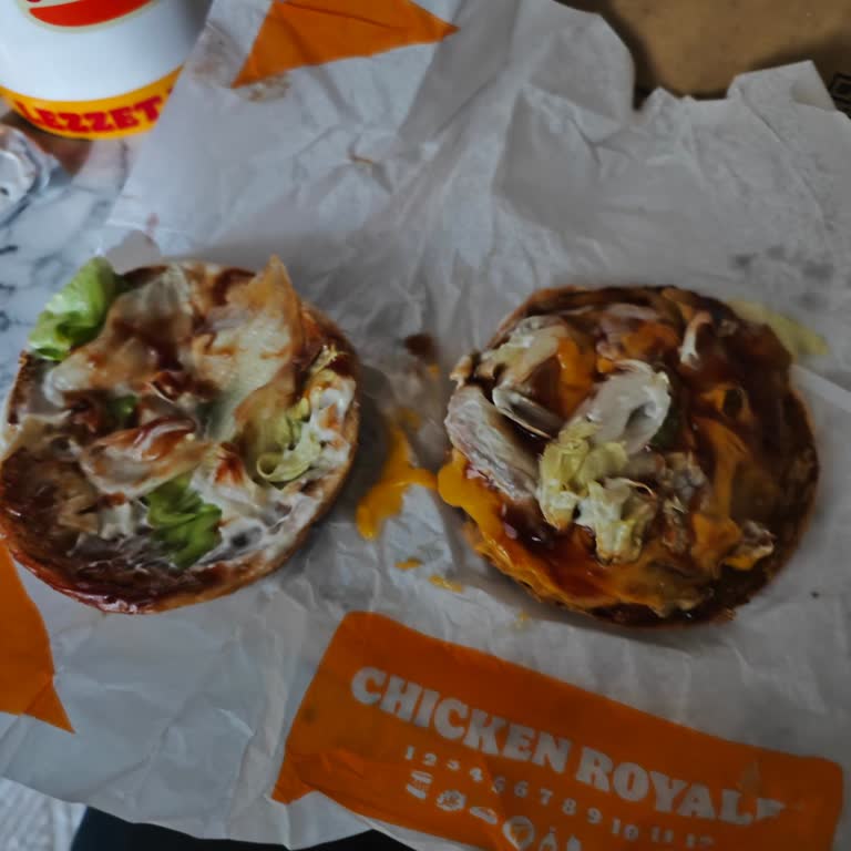 I Asked Burger King to Remove Mayonnaise for Health Reasons—They Just Wiped It Off and Repacked