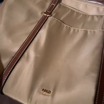 Mango'dan Aldığım Çantada Leke Sorunu Ve Çözüm Beklentisi