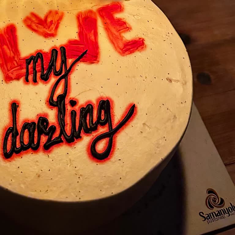 Samanyolu Pastanesi Verdiğim Doğum Günü Pastasının Benim İstediğimle Zerre Alakası Yoktu!