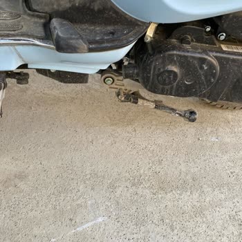 Yeni Alınan Motorun Sehpa Ayağı Kısa Sürede Kırıldı, Garanti Destek Vermiyor