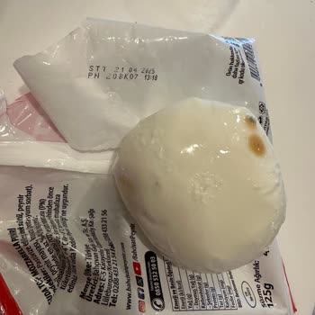 Migros'tan Aldığım Mozzarella Küflü Ve Bozuk Çıktı