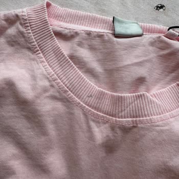 Yırtık Ve Lekeli Ürün Teslimatı Mağduriyetim