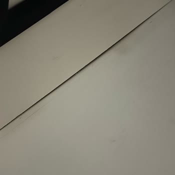Teslim Edilen Teşhir Ürünü Hasarlı Çıktı Değişim Yapılmıyor