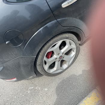 Ümraniye Belediyesi Yol Üzerinde Kapatılmayan Kapak!