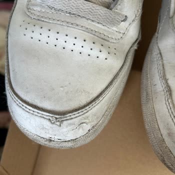 Reebok Ayakkabıda Kısa Sürede Yıpranma Ve Garanti Reddi
