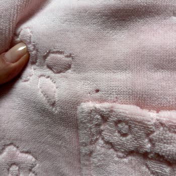 Amazon’dan Aldığım Bornoz Seti Hem Kusurlu Hem İade Süreci Sorunlu