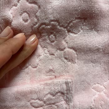 Amazon’dan Aldığım Bornoz Seti Hem Kusurlu Hem İade Süreci Sorunlu