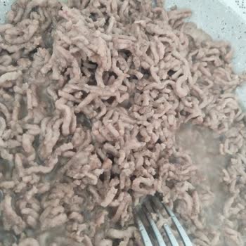 Aldığım Kıyma Pişmiyor Ve Döner Tadı Yok