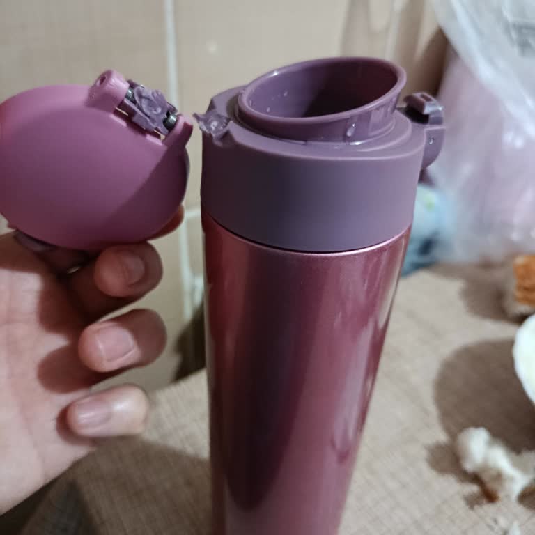 Dayanıksız Suluk: İlk Düşmede Kırılan Kapak Hayal Kırıklığı Yarattı