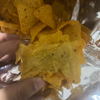 Bayat Ve Birbirine Yapışmış Cipsler Hayal Kırıklığı Yarattı